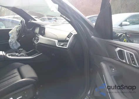 2019 BMW X5 xDrive40I z USA, uszkodzony, nr VIN 5UXCR6C52KLL37590